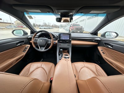 2020 Toyota Avalon Hybrid Limited