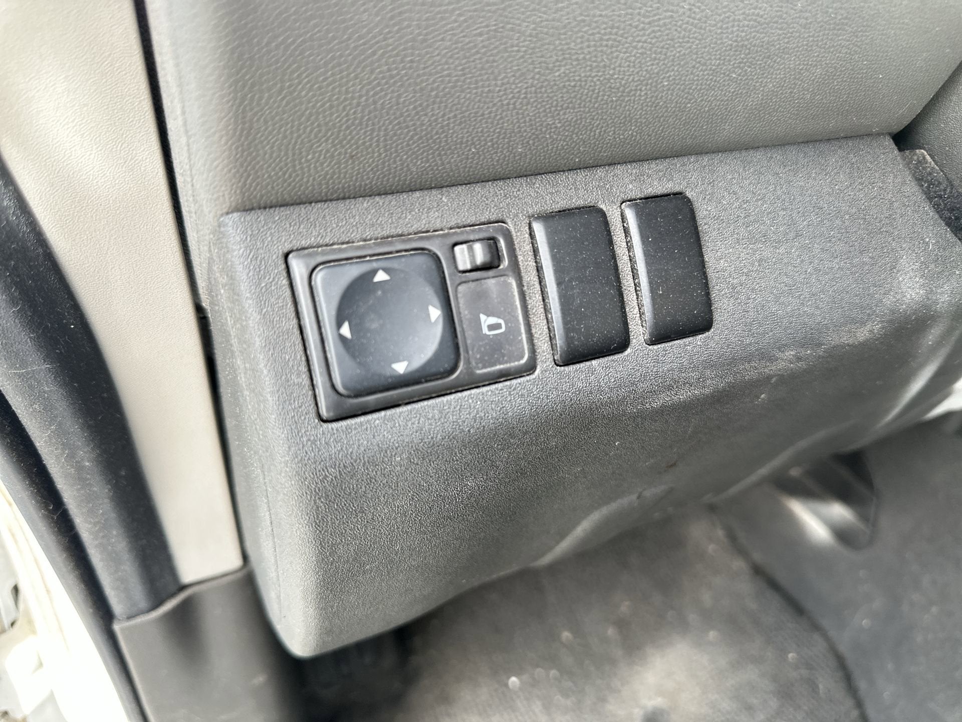 2008 Nissan Xterra S