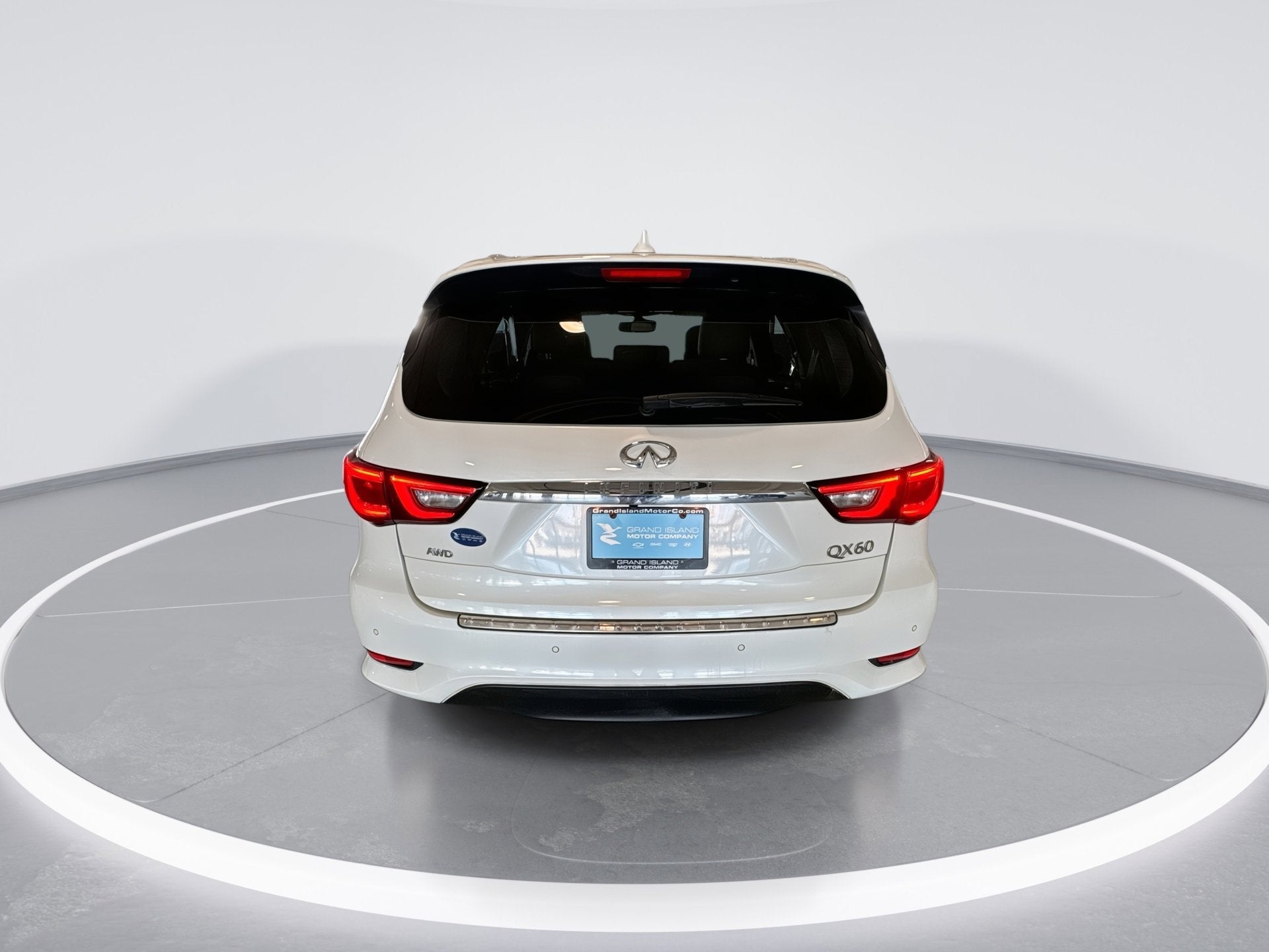 2019 INFINITI QX60 LUXE