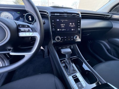 2024 Hyundai TUCSON SE