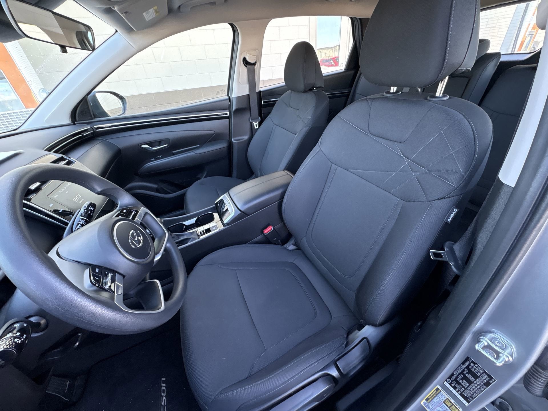 2024 Hyundai TUCSON SE