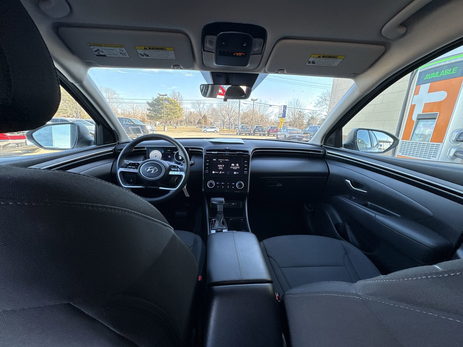 2024 Hyundai TUCSON SE