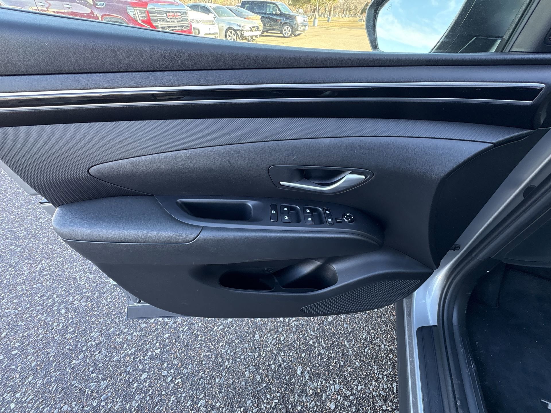 2024 Hyundai TUCSON SE