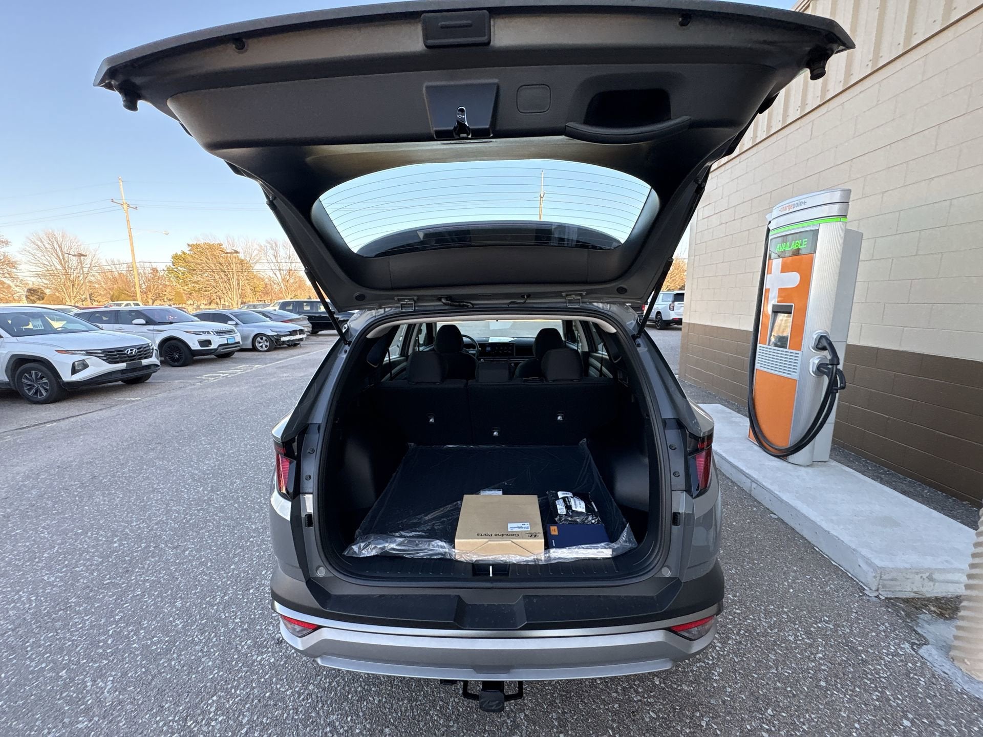 2026 Hyundai TUCSON SE