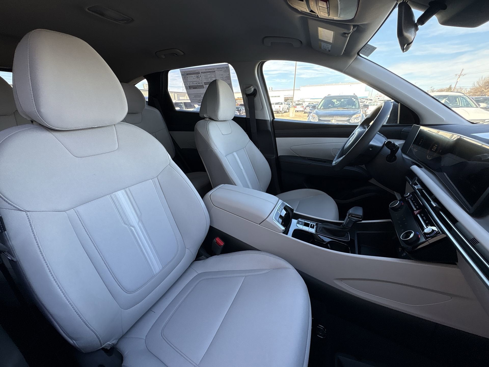 2026 Hyundai TUCSON SEL