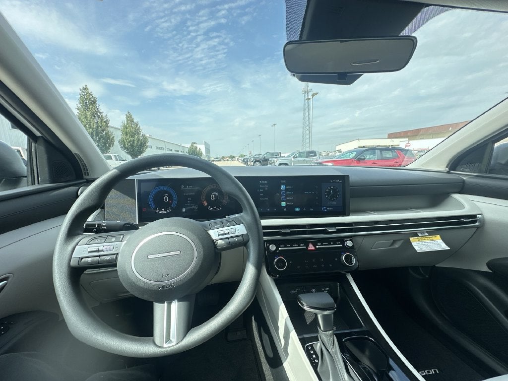 2026 Hyundai TUCSON SEL Plus AWD