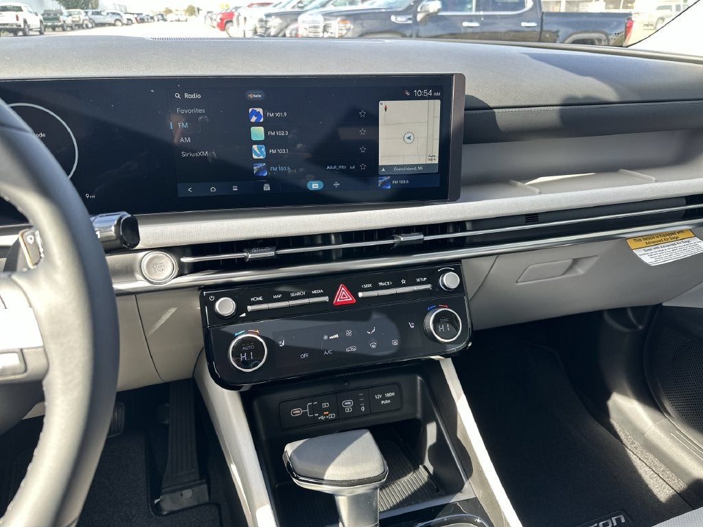 2026 Hyundai TUCSON SEL Premium AWD