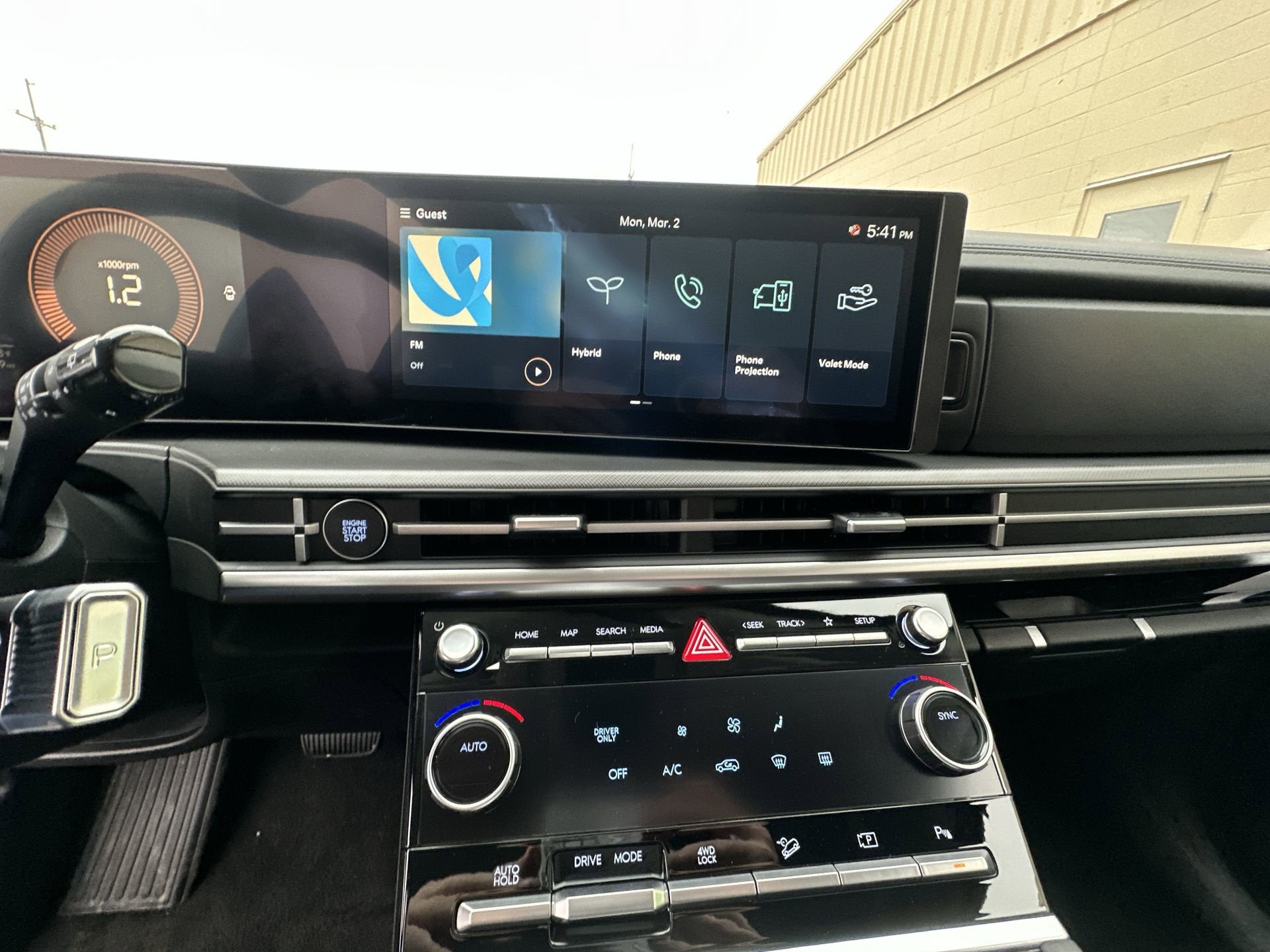 2026 Hyundai SANTA FE HYBRID SE