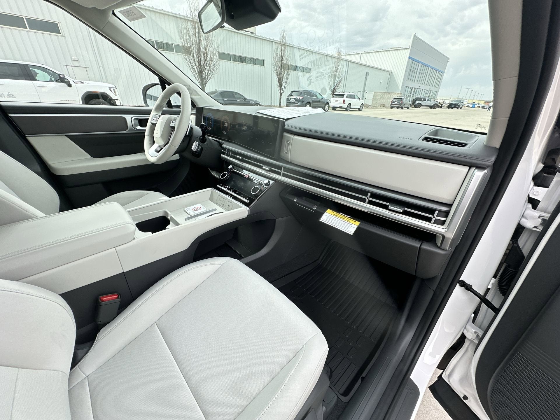 2026 Hyundai SANTA FE HYBRID SE