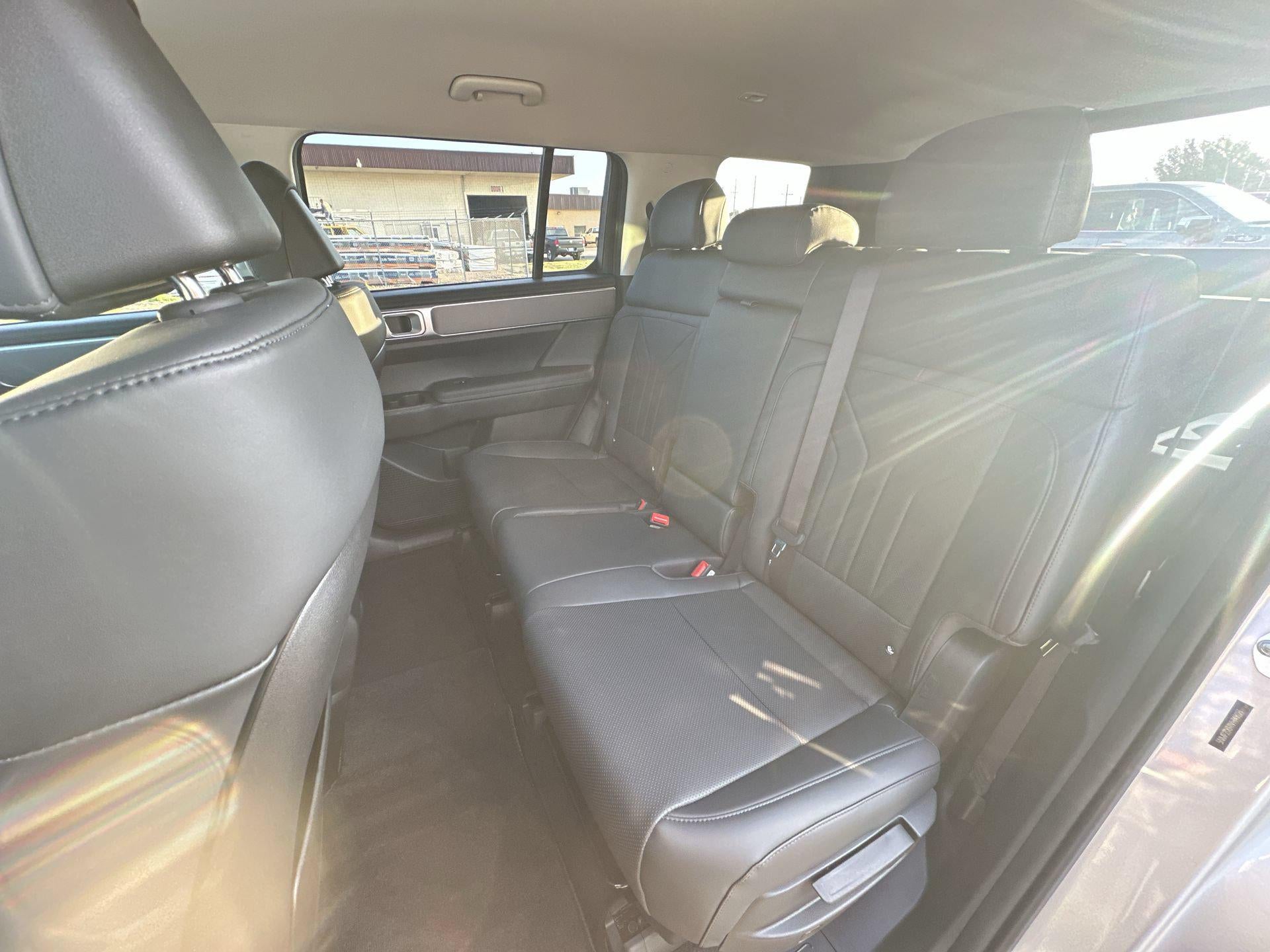 2027 Hyundai SANTA FE HYBRID SEL