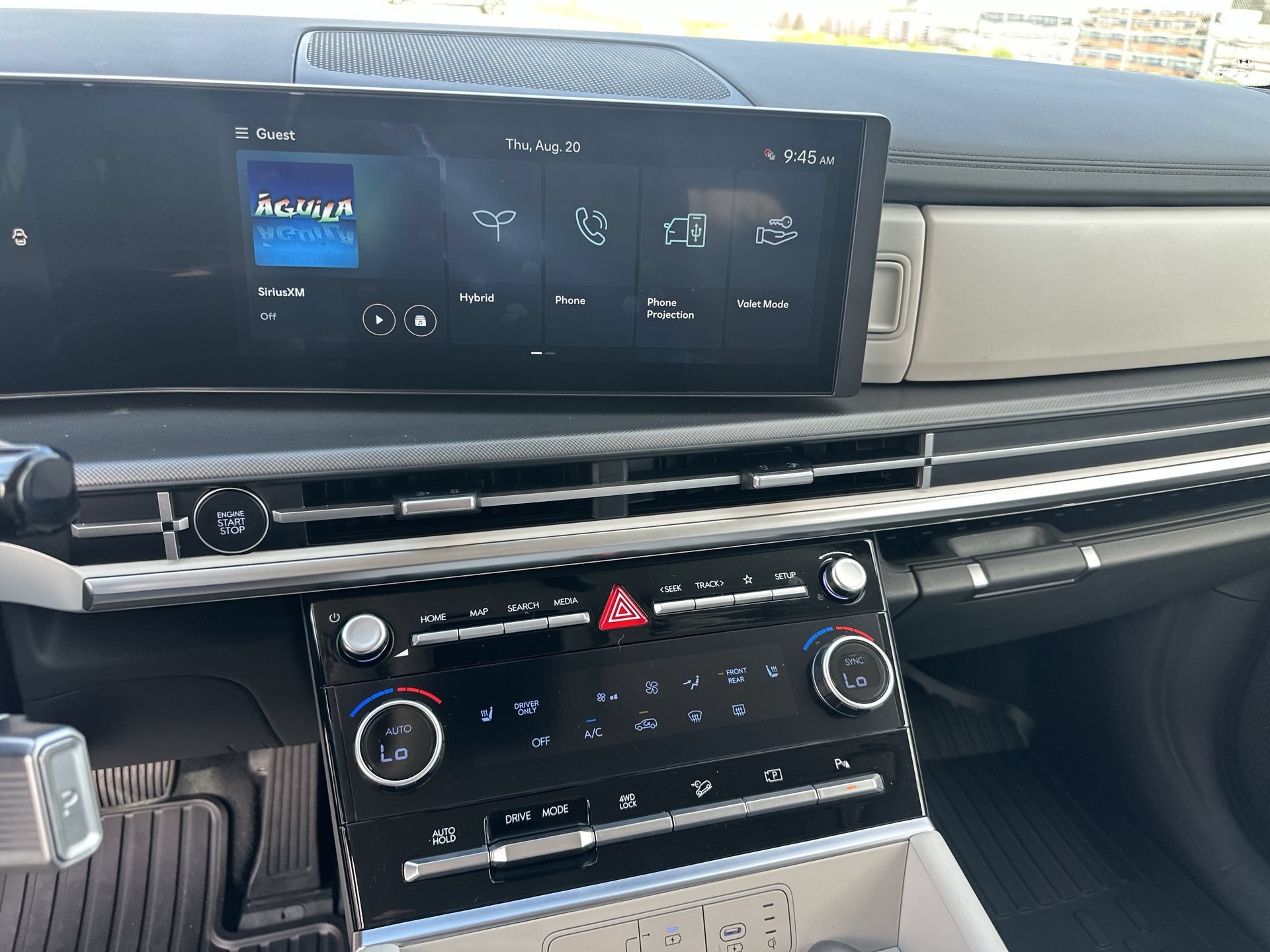 2026 Hyundai SANTA FE HYBRID SEL