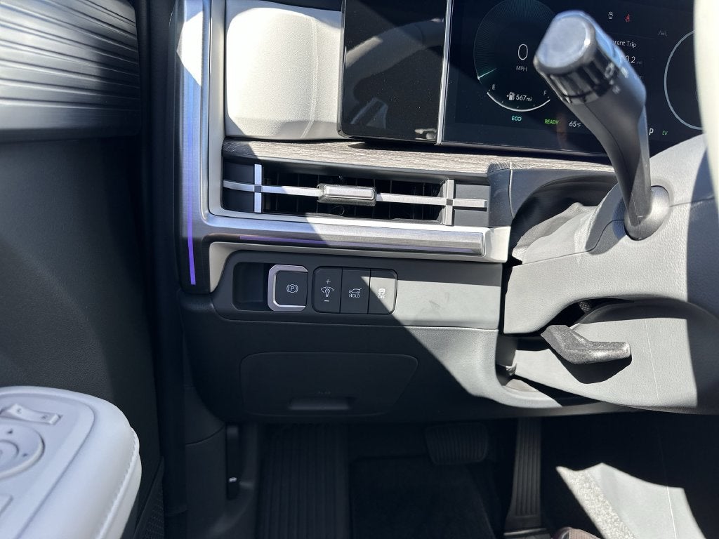 2027 Hyundai SANTA FE HYBRID Limited