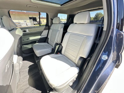 2027 Hyundai SANTA FE HYBRID Limited