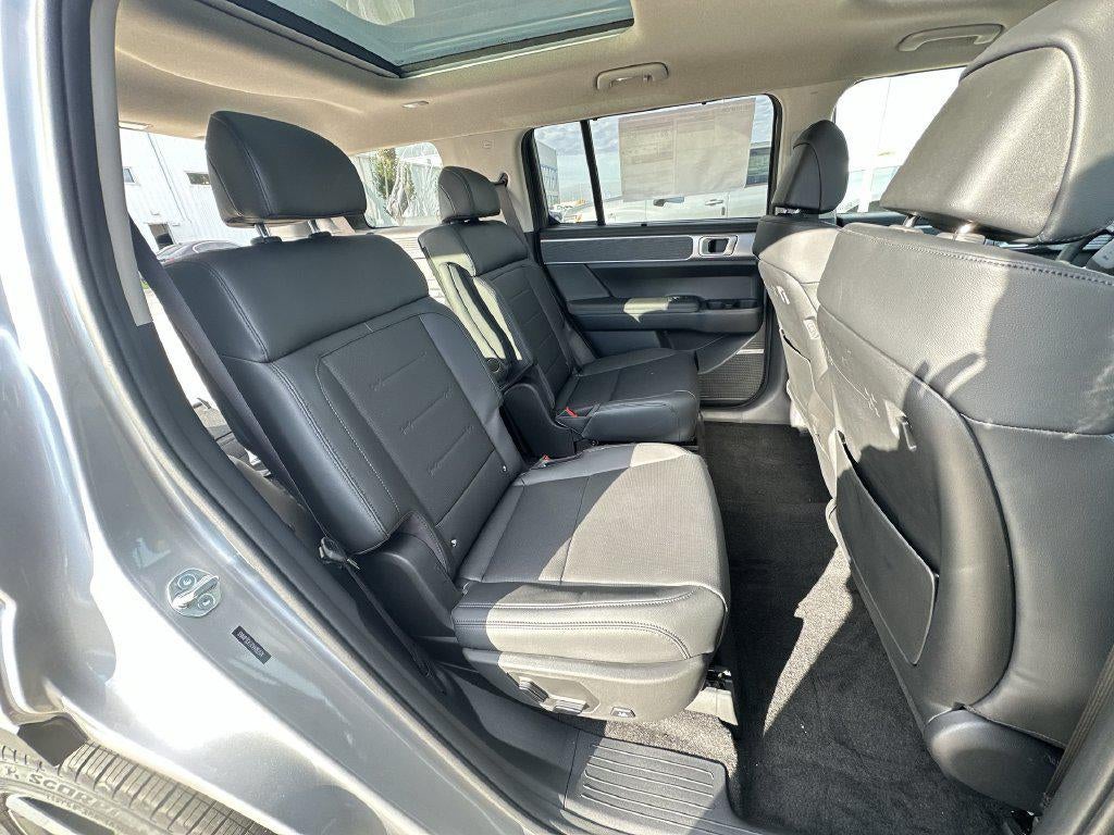 2027 Hyundai SANTA FE HYBRID Limited