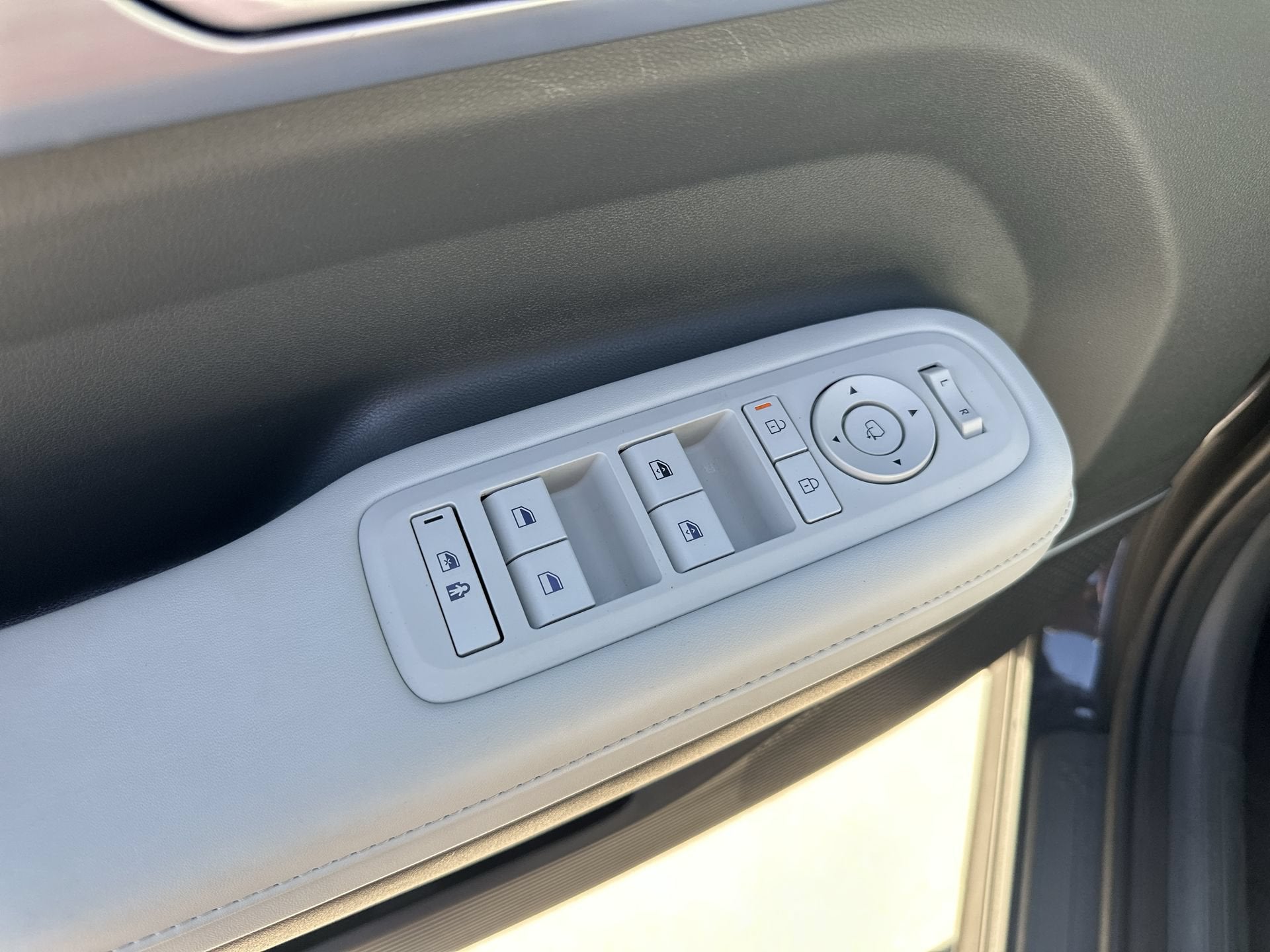 2026 Hyundai SANTA FE HYBRID Limited 7P