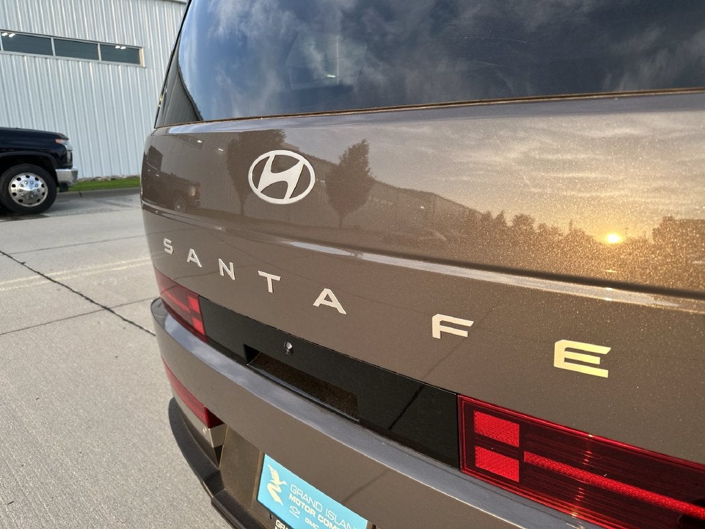 2027 Hyundai SANTA FE HYBRID Limited