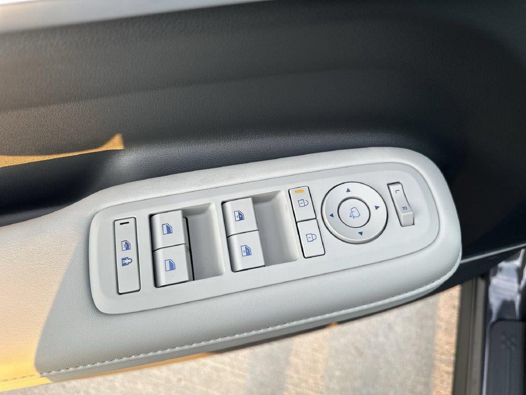 2027 Hyundai SANTA FE HYBRID Limited