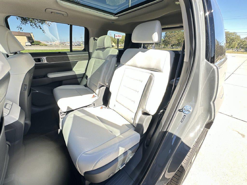 2027 Hyundai SANTA FE Limited AWD