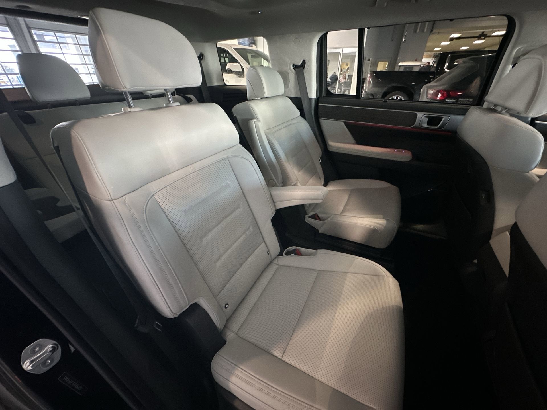 2025 Hyundai SANTA FE HYBRID Calligraphy