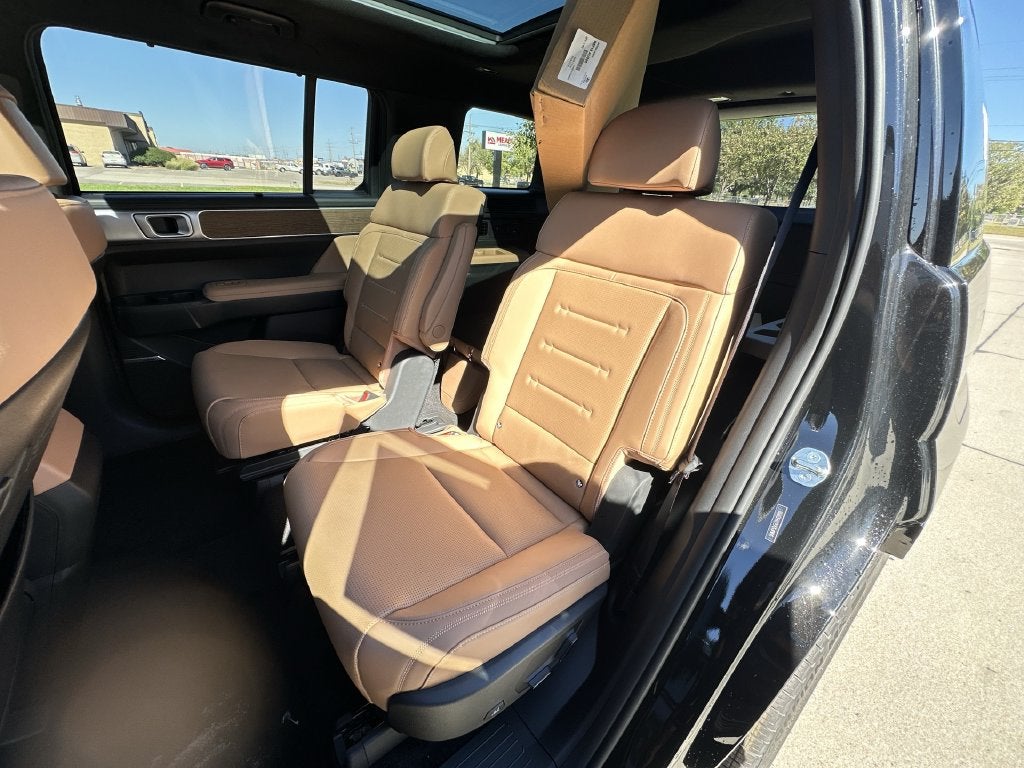 2027 Hyundai SANTA FE Calligraphy AWD