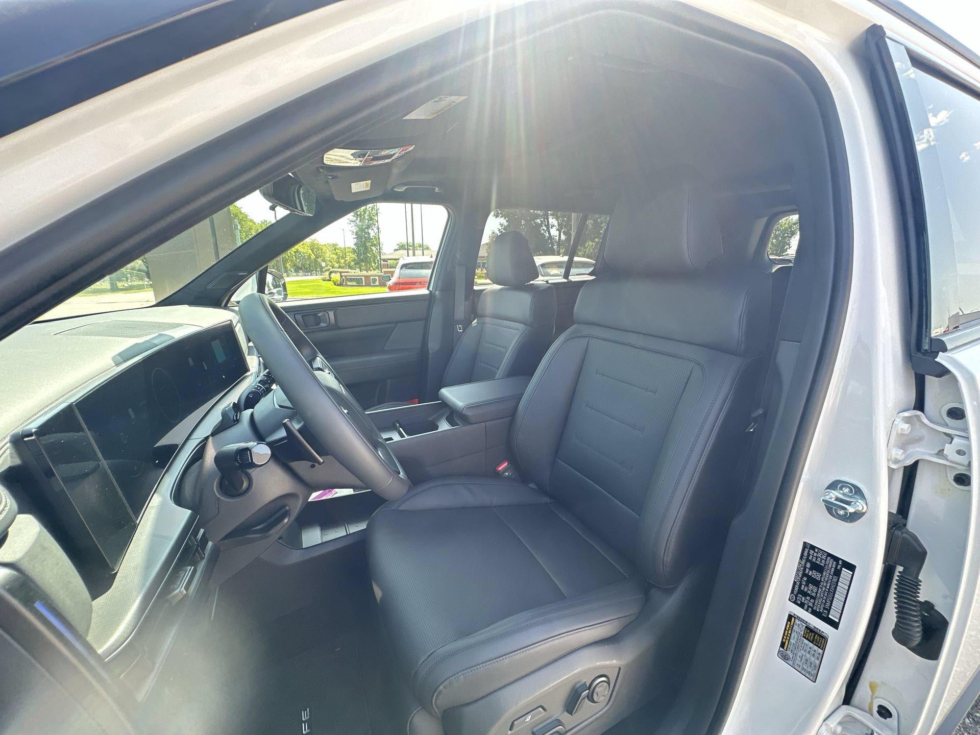 2027 Hyundai SANTA FE Calligraphy AWD
