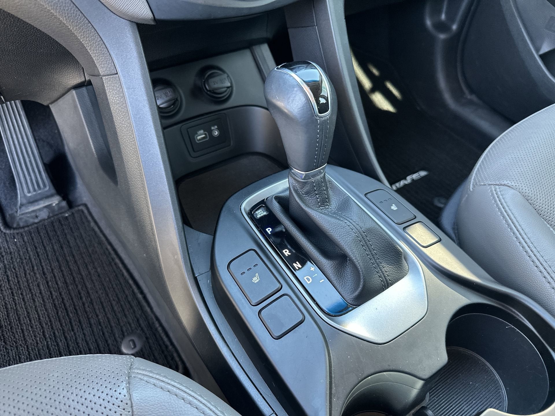 2018 Hyundai SANTA FE SPORT 2.4L