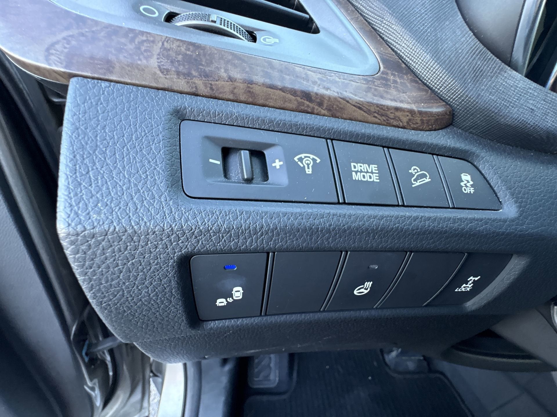 2018 Hyundai SANTA FE SPORT 2.0T Ultimate