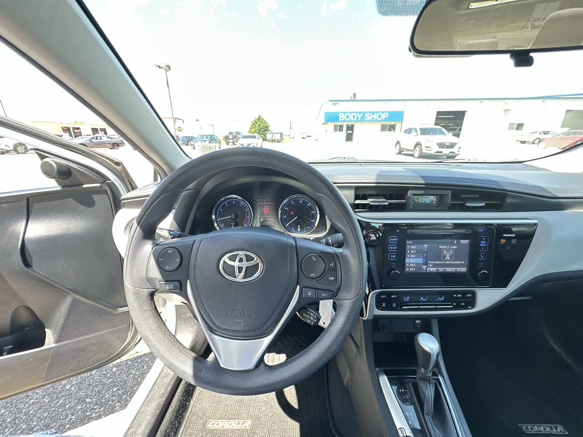 2017 Toyota Corolla SE