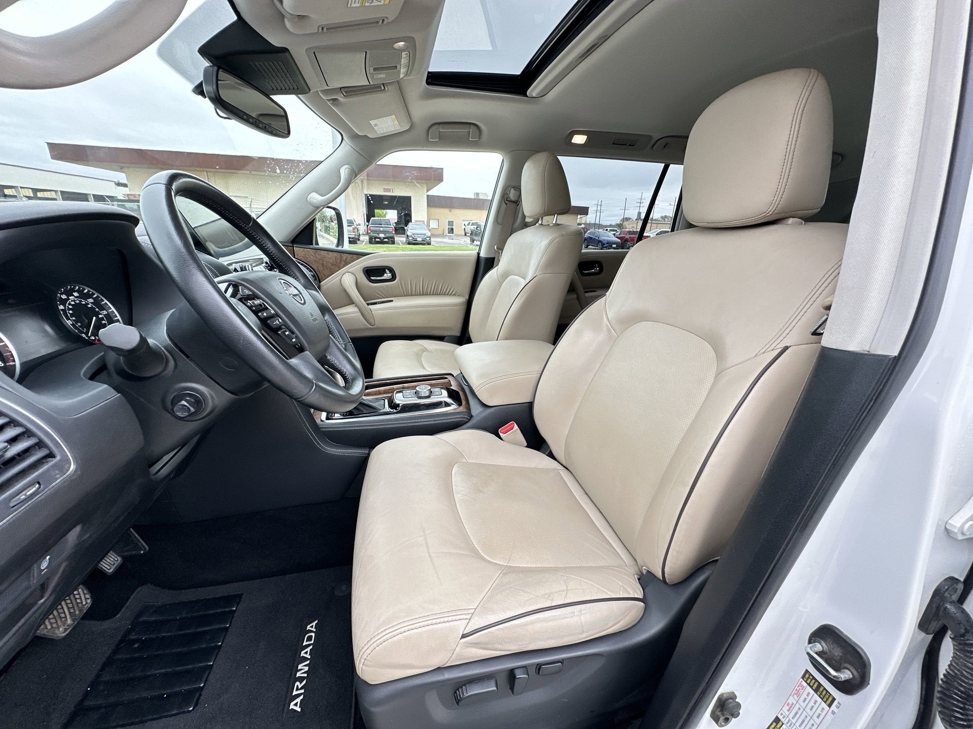 2022 Nissan Armada SL