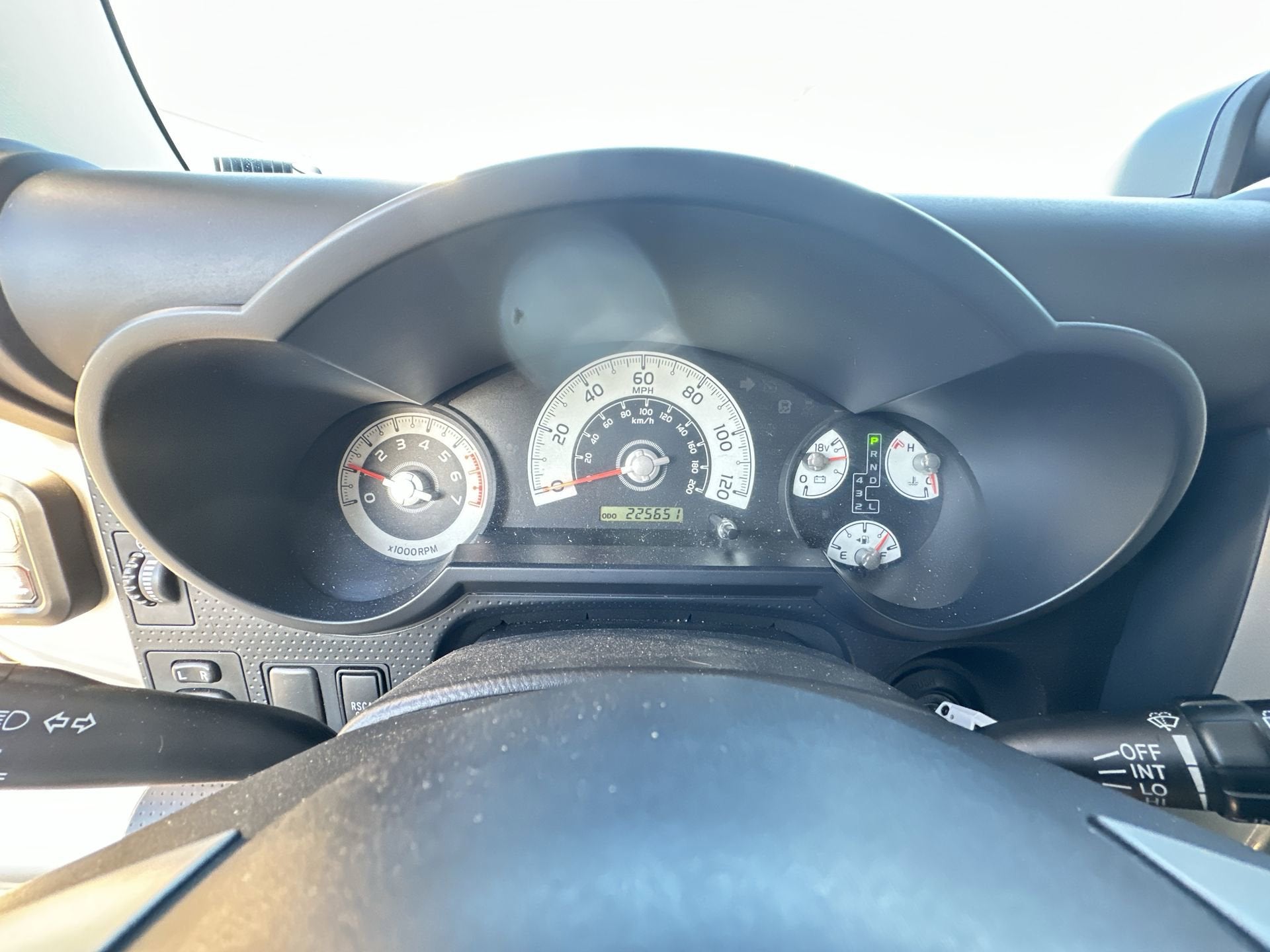 2011 Toyota FJ Cruiser 4DR 4WD MT