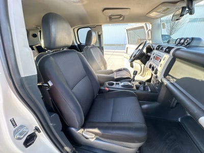 2011 Toyota FJ Cruiser 4DR 4WD MT