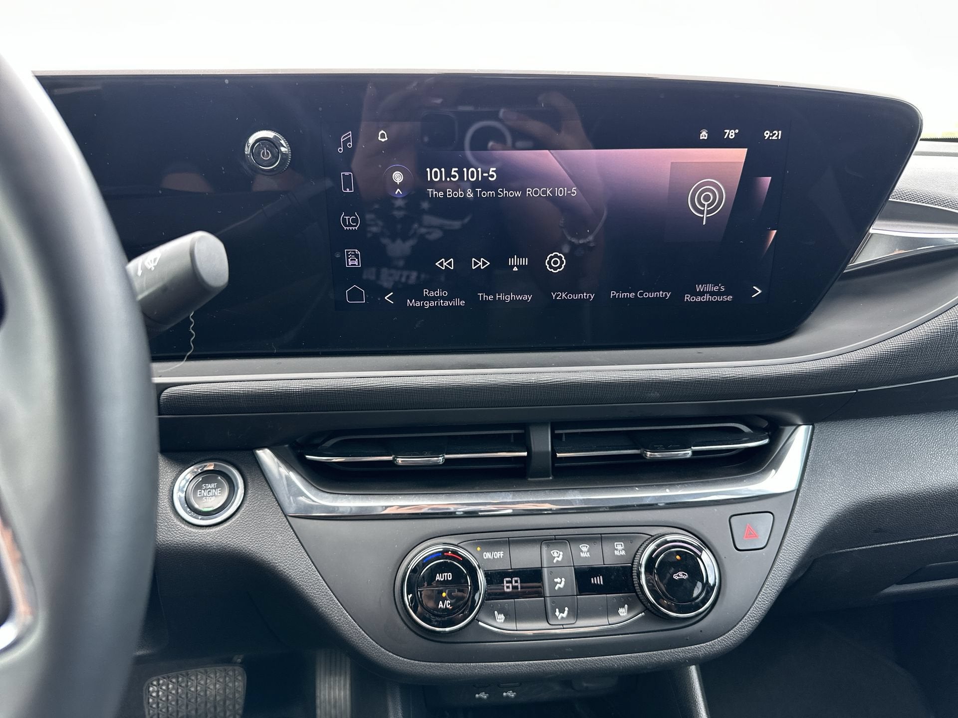 2025 Buick Envista Preferred