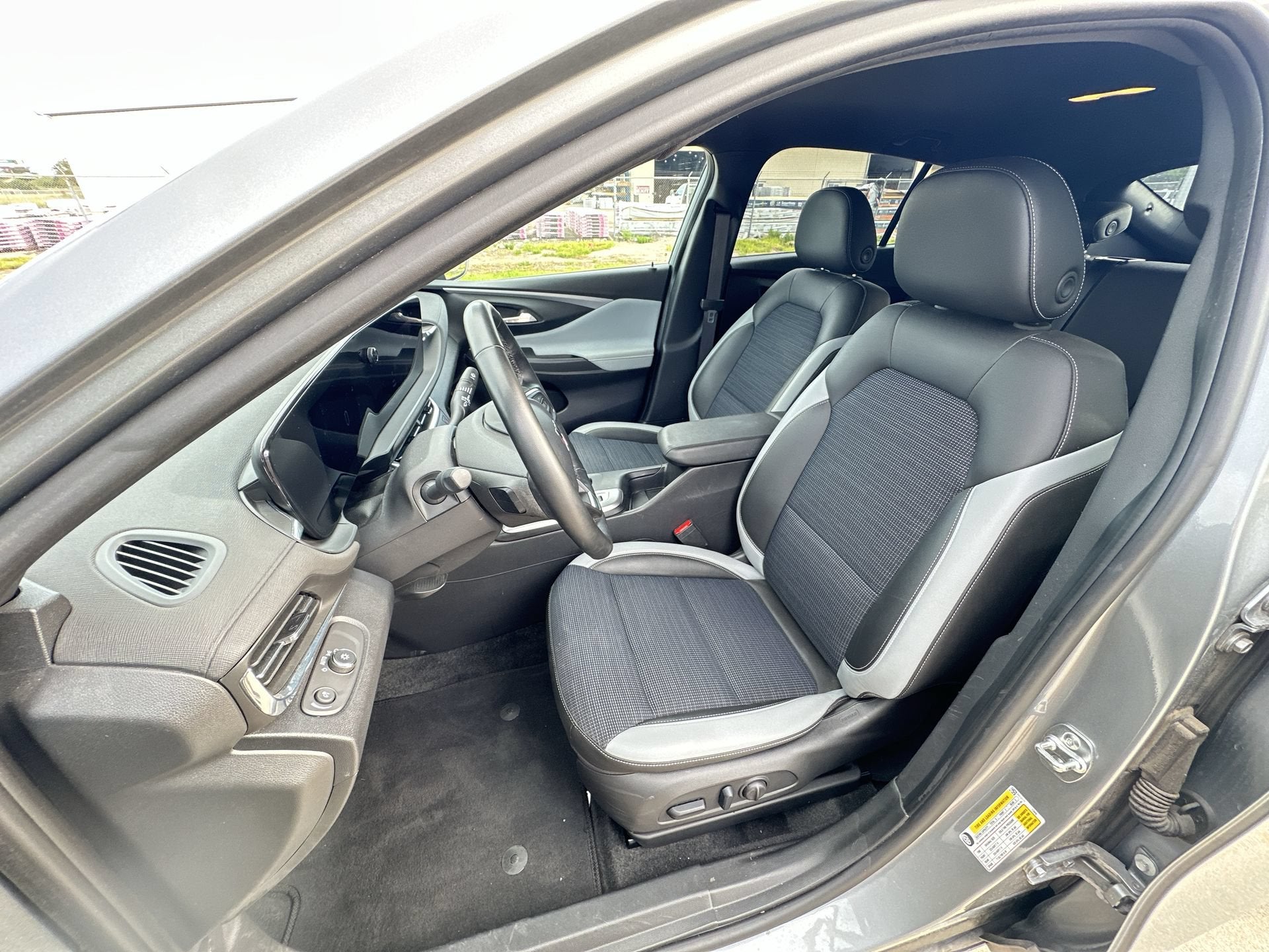 2025 Buick Envista Preferred