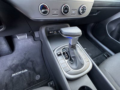 2026 Hyundai KONA SE