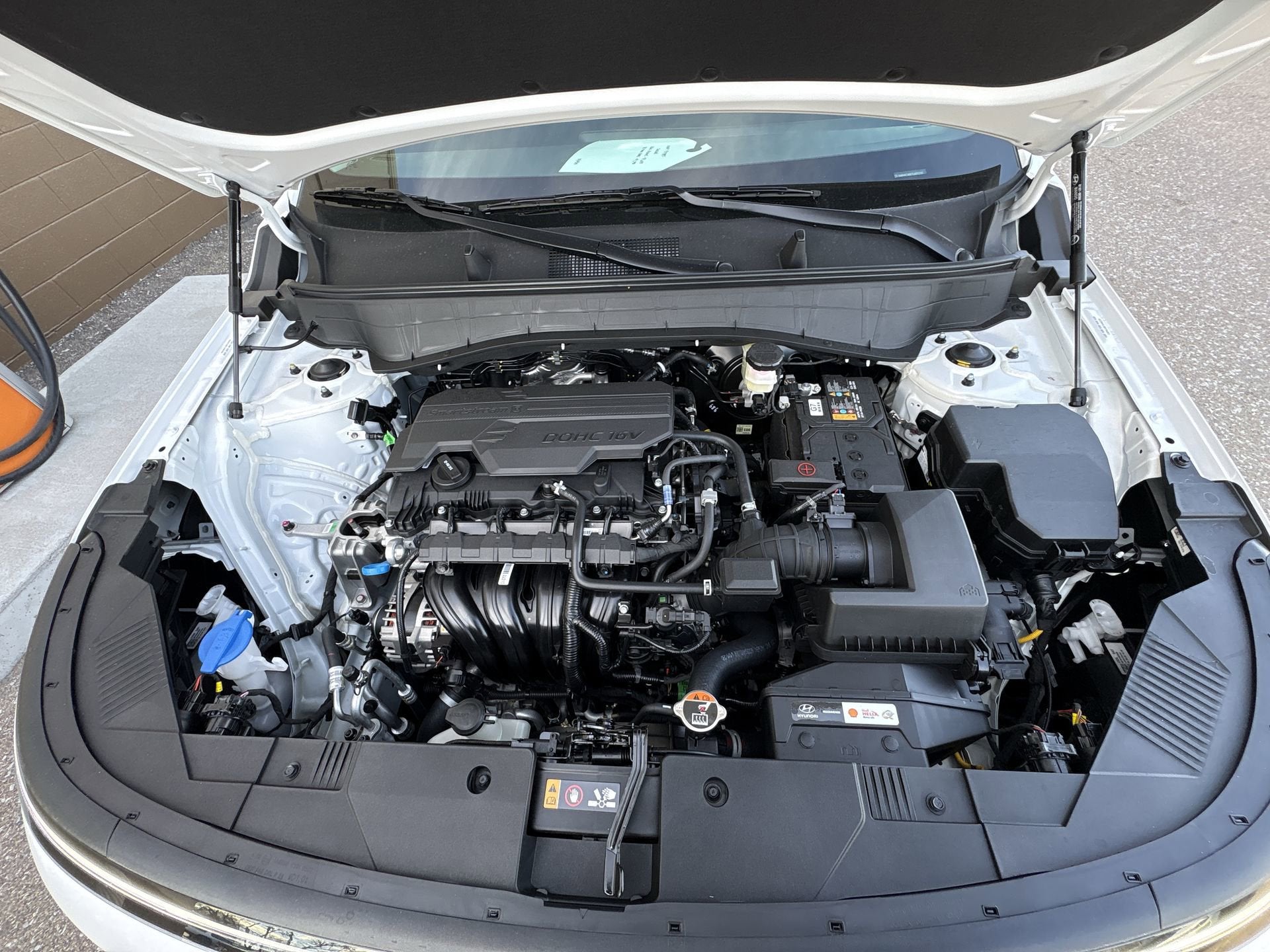 2026 Hyundai KONA SE