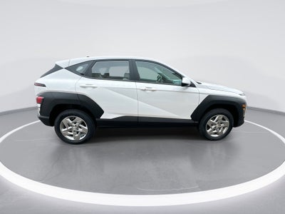 2026 Hyundai KONA SE