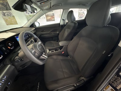 2026 Hyundai KONA SE