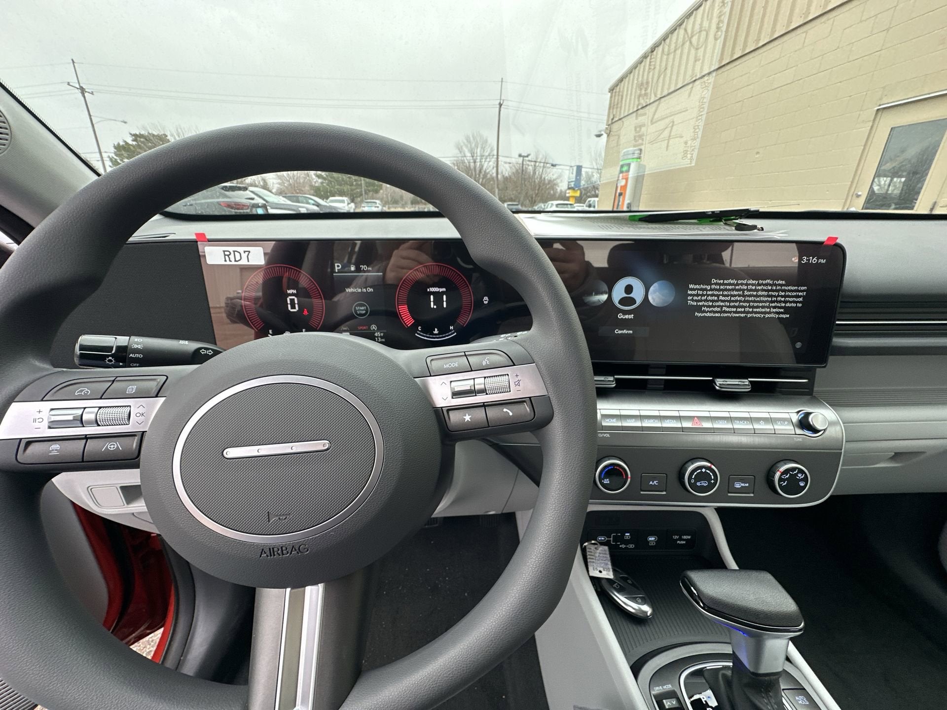 2026 Hyundai KONA SE