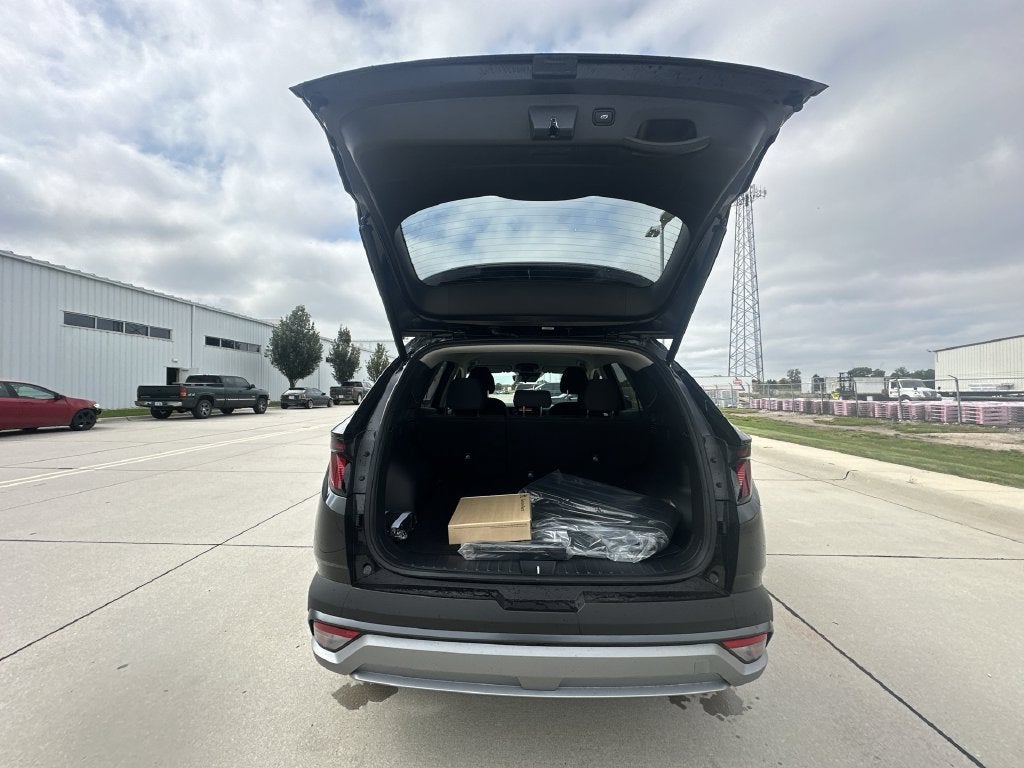 2026 Hyundai TUCSON HYBRID SEL AWD