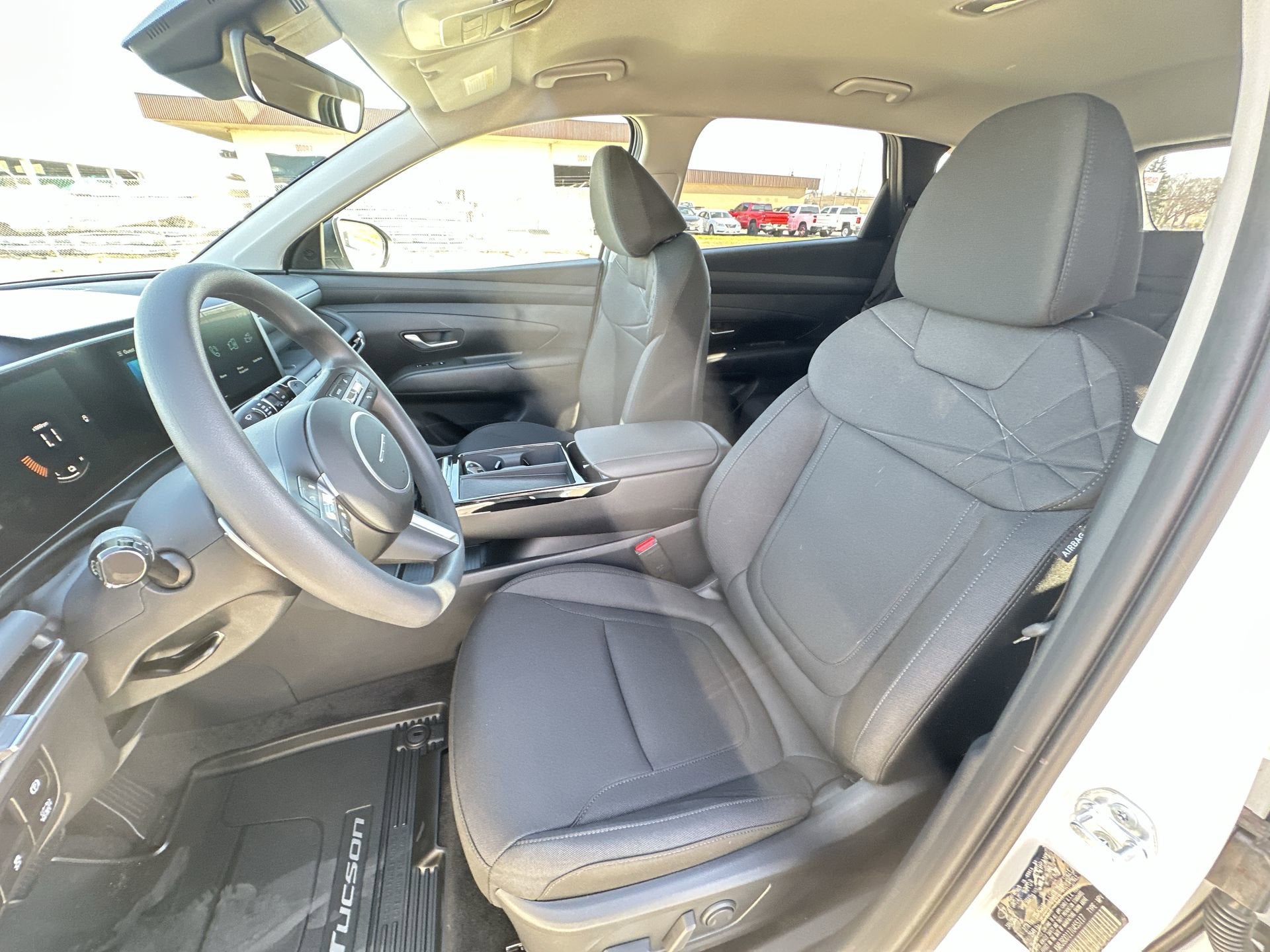 2026 Hyundai TUCSON HYBRID SEL