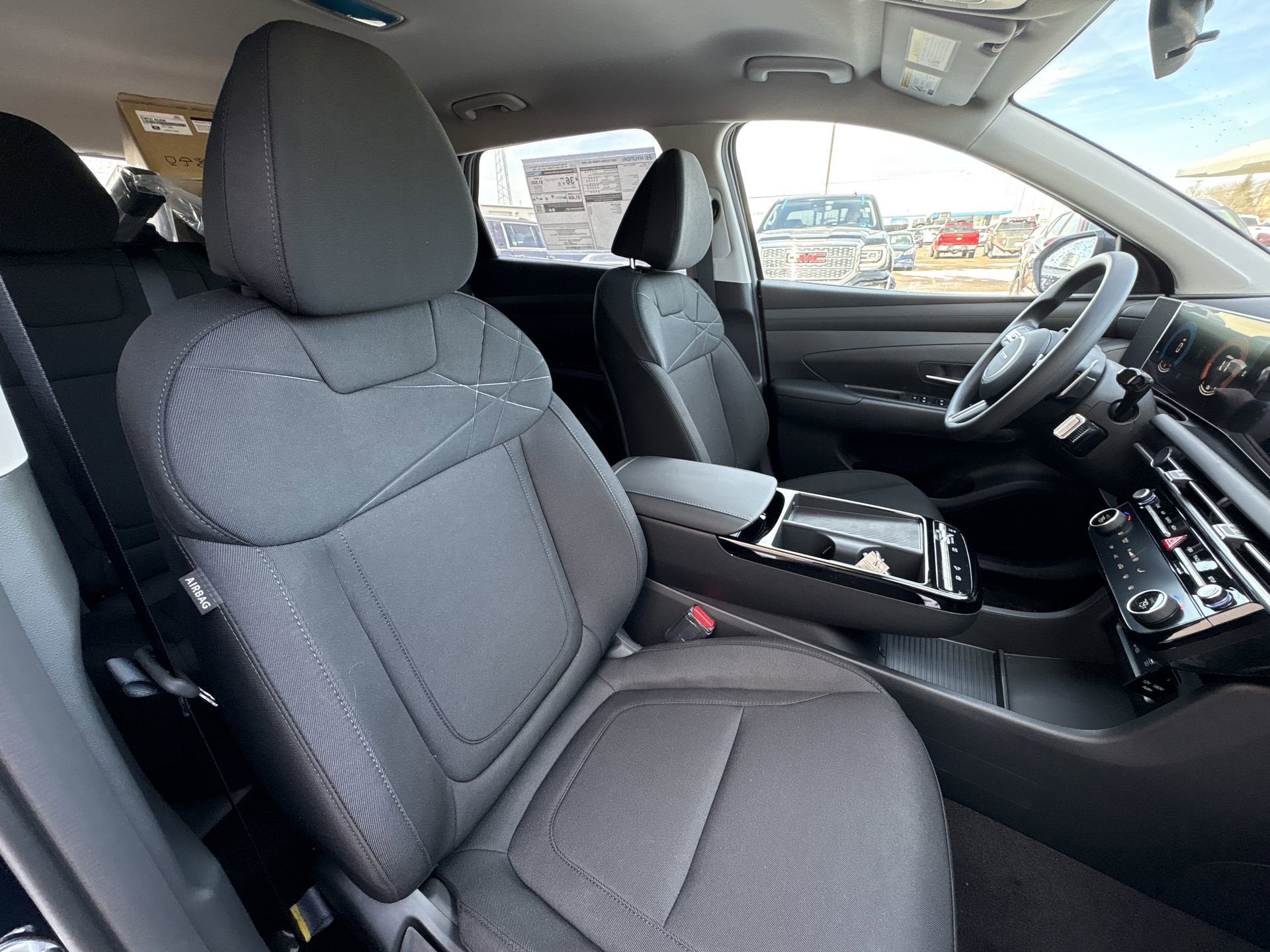 2026 Hyundai TUCSON HYBRID SEL