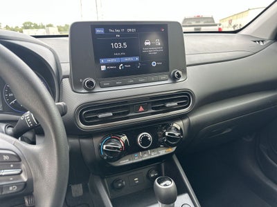 2023 Hyundai KONA SEL