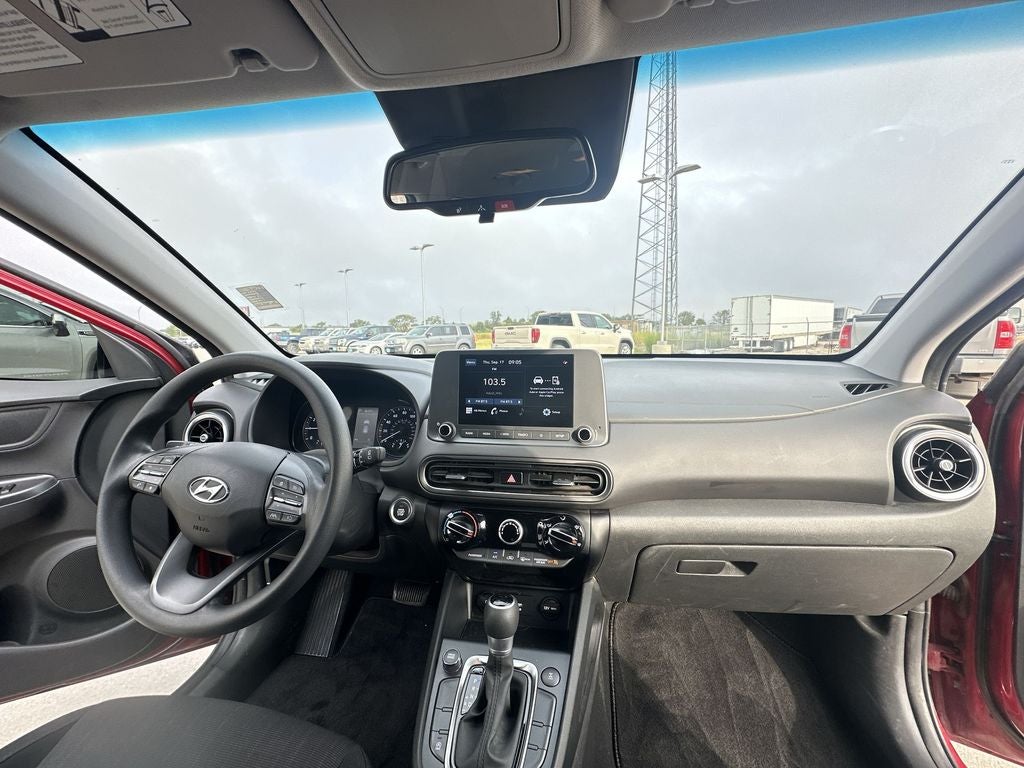 2023 Hyundai KONA SEL