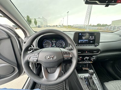 2023 Hyundai KONA SEL