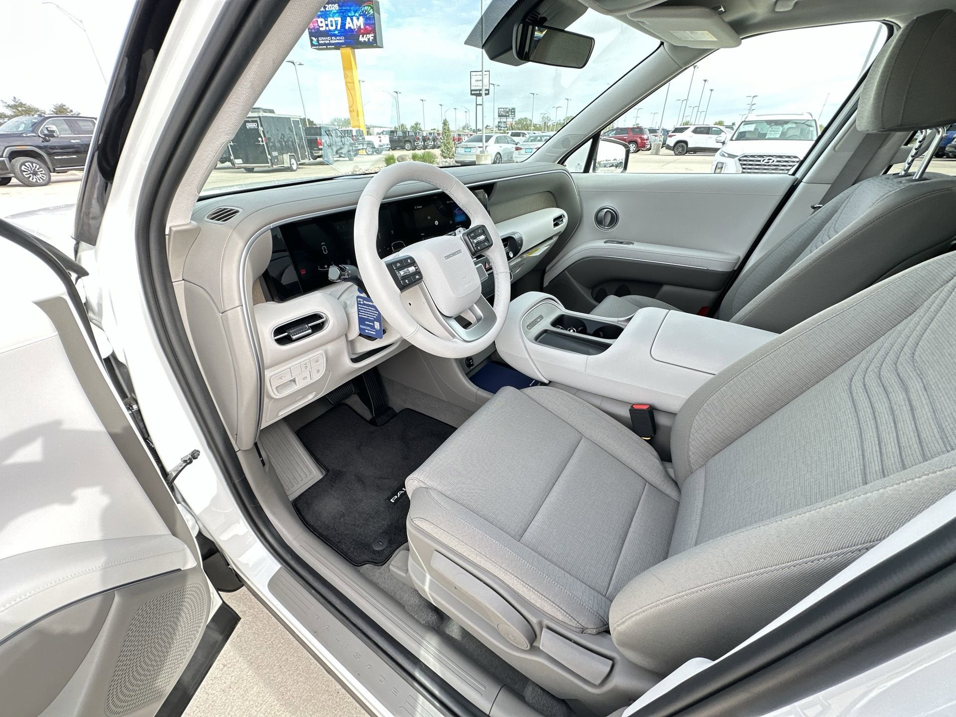 2026 Hyundai PALISADE SE