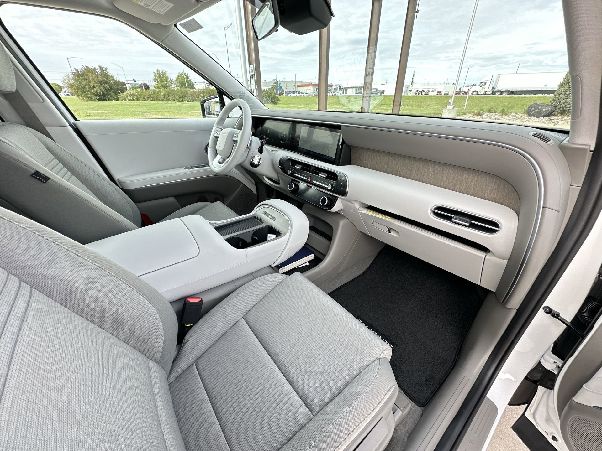 2026 Hyundai PALISADE SE