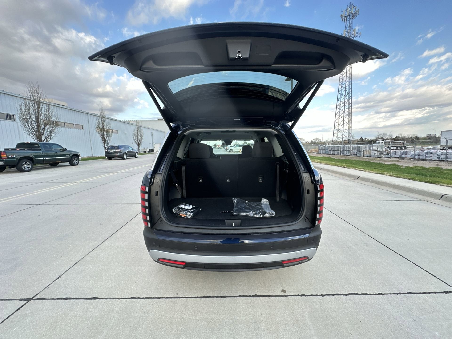 2026 Hyundai PALISADE SE