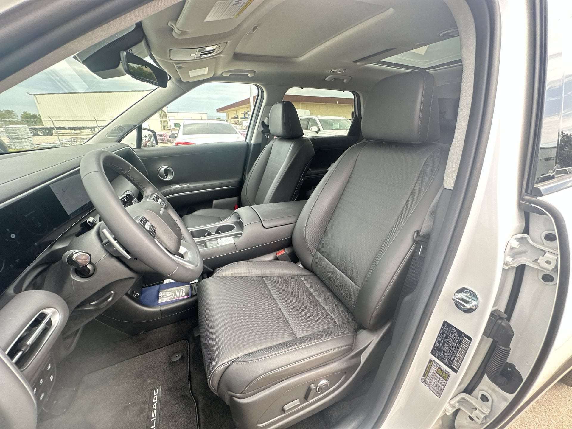 2026 Hyundai Palisade Limited - Photo 20