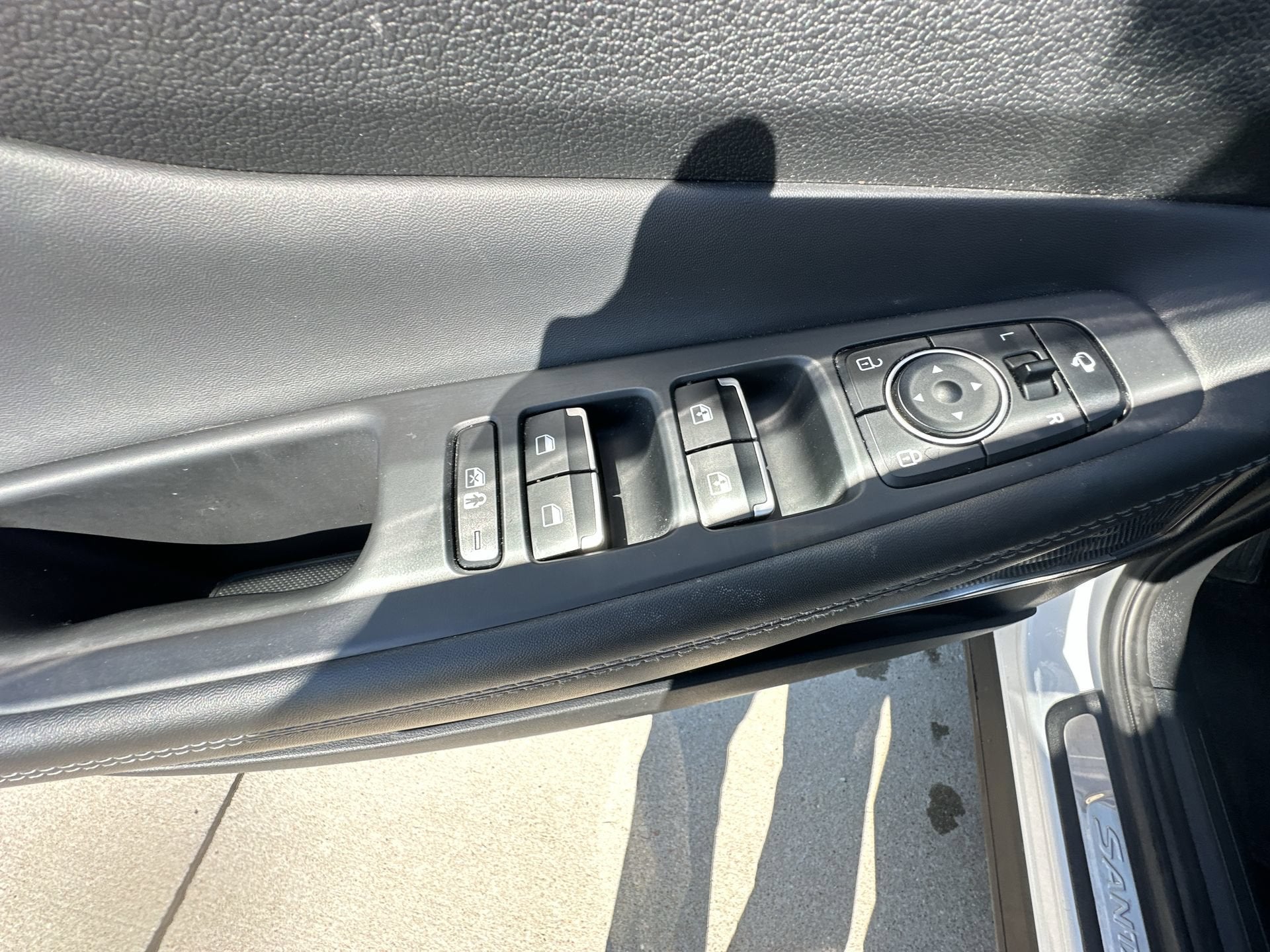 2022 Hyundai SANTA FE HYBRID Limited