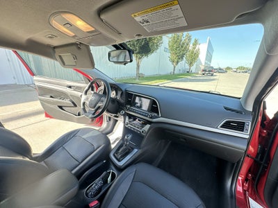 2017 Hyundai ELANTRA Limited